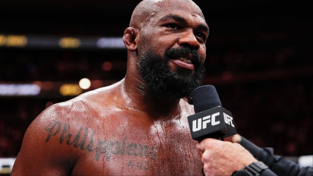 Jon Jones reabre porta para volta ao UFC após atuar como treinador de Gable Steveson