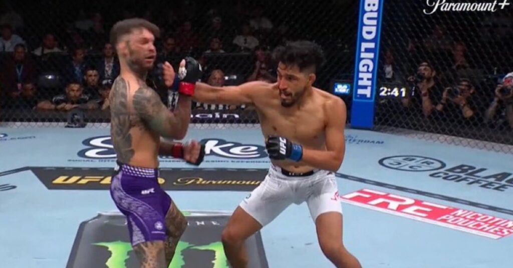 Adrian Yanez nocauteia Cody Garbrandt no primeiro round e ex-campeão deixa as luvas no octógono