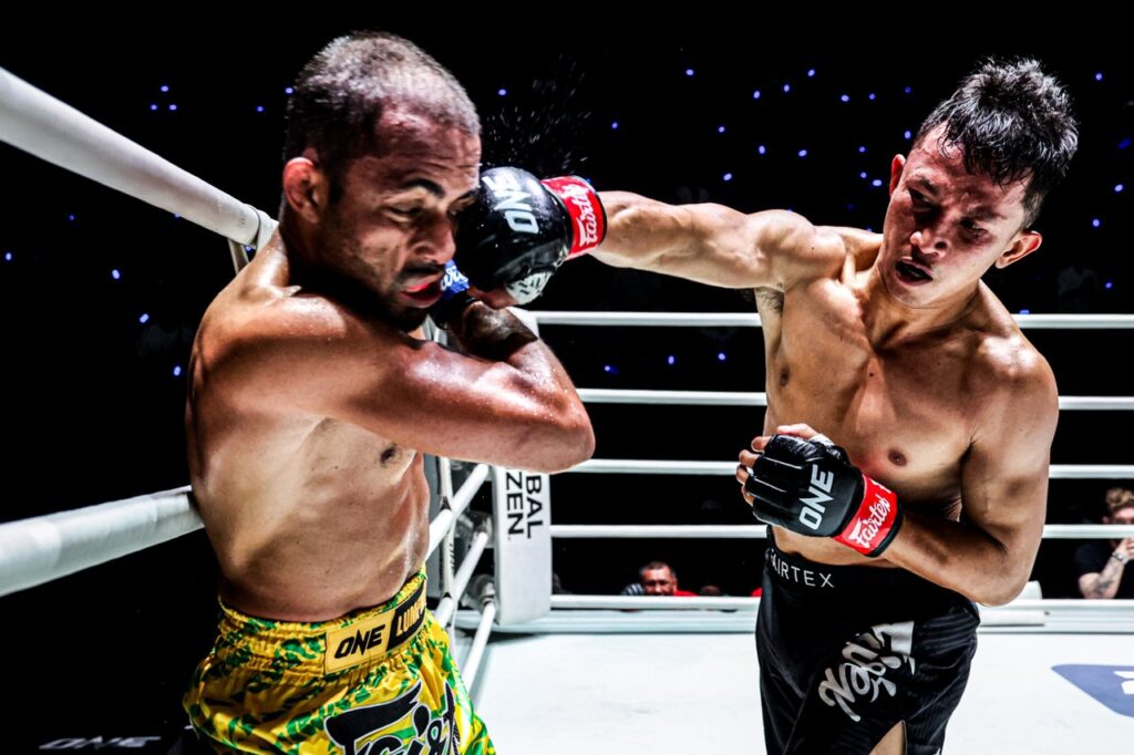 ONE Championship leva o Friday Fights 164 ao Lumpinee com contrato em jogo