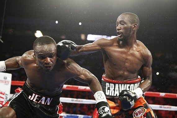 Terence Crawford rebate Ilia Topuria e minimiza pretensões do espanhol no boxe