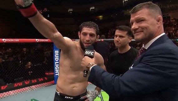 Ikram Aliskerov pede adversário de peso e mira card do UFC em Abu Dhabi