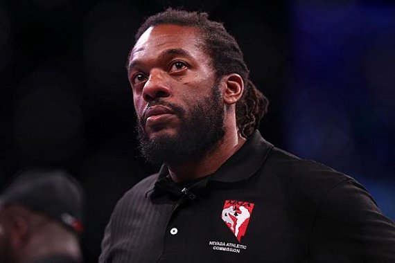 Alex Pereira culpa arbitragem de Herb Dean pela saída de Michel Pereira do UFC