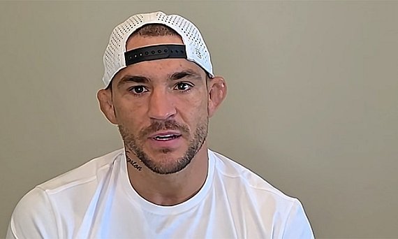 Dustin Poirier relata apoio do UFC após prisão em aeroporto e reforça foco na sobriedade