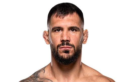 Dana White demonstra reservas sobre Aleksandar Rakic nos pesados