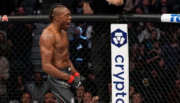 UFC 330 distribui quatro bônus de cem mil dólares em noite de finalizações na Filadélfia