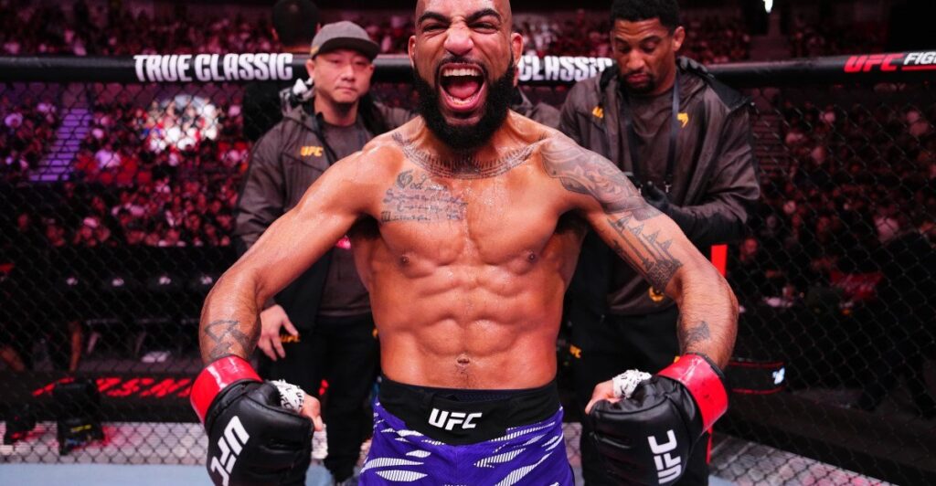 Lesão tira Jose Ochoa do UFC 330 e coloca o brasileiro Eduardo Chapolin na estreia