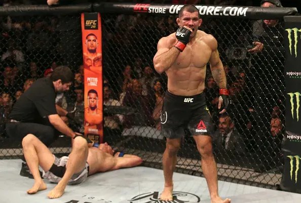Rodolfo Vieira volta ao octógono contra Robert Bryczek no UFC Vegas 121, em 26 de setembro