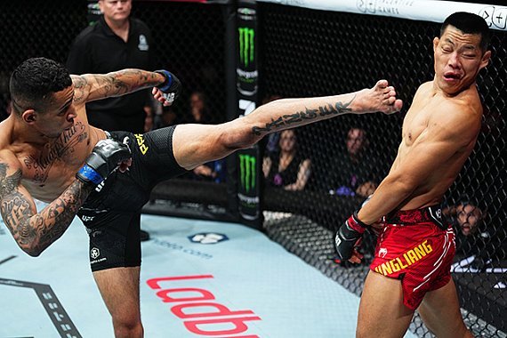 Makhachev aponta Carlos Prates como próximo desafiante e cobra atividade de Michael Morales