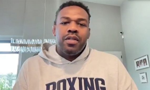 Jon Jones admite vontade de voltar a lutar após provocação de Francis Ngannou