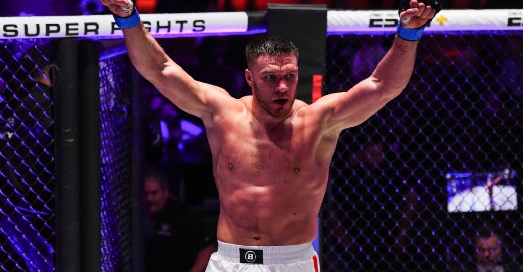 Vadim Nemkov defende cinturão dos pesados do PFL diante de Bilostenniy em Dubai