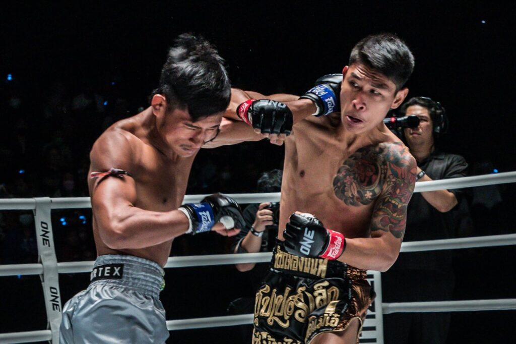 ONE Friday Fights 172 terá Superlek contra Othman Rhouni na luta principal em Bangcoc