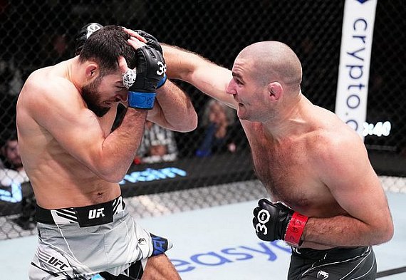Sean Strickland diz que revanche com Imavov está perto de fechar para o UFC 335