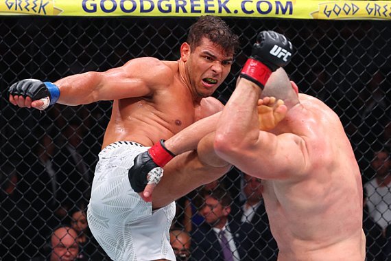 Paulo Costa critica dupla medida do UFC e questiona ranking de Alex Pereira nos pesados