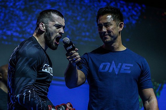 Roberto Soldic diz que salário no UFC está longe do que recebia no ONE Championship
