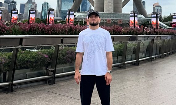 Umar Nurmagomedov exibe resiliência após primeiro nocaute sofrido na carreira