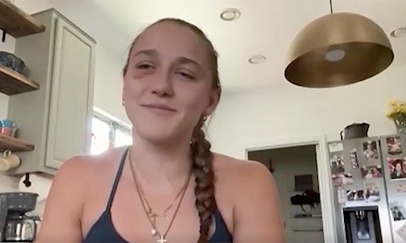 Alex Apodaca supera Bella Mir e assina a maior zebra da história do Contender Series
