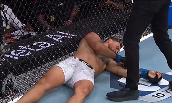 Jean Silva pede apoio a Mauricio Ruffy após nocaute no UFC 331, apesar do rompimento