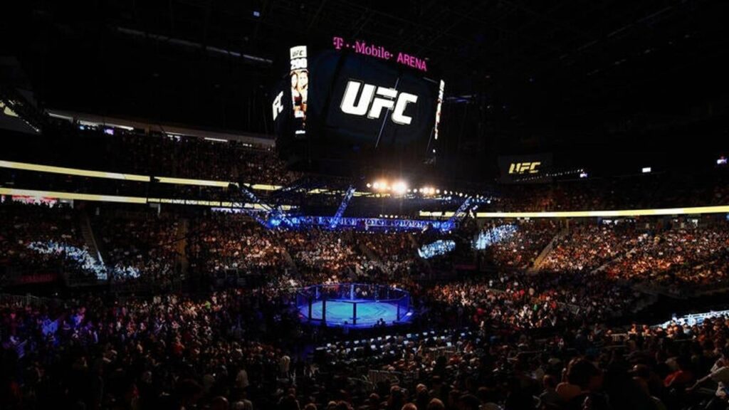 Brandon Moreno encaminha retorno diante de Charles Johnson no UFC 335