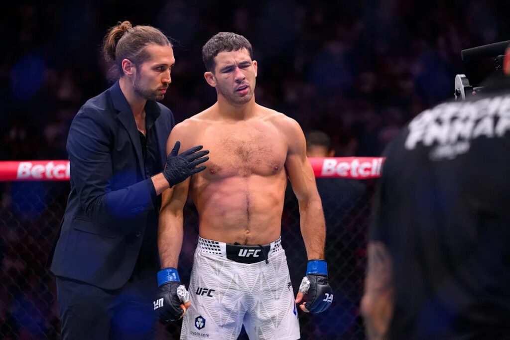 Axel Sola nocauteia Fares Ziam e diz sentir tristeza pelo rival no UFC Paris