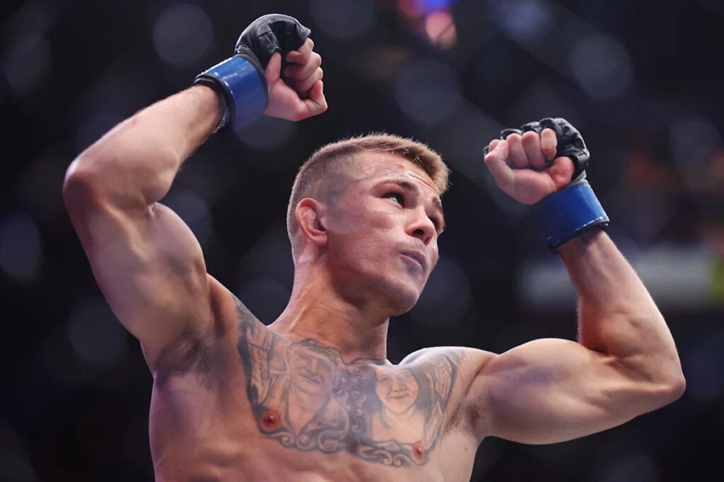 Felipe Lima supera Charrière no UFC Paris e celebra volta após fase difícil