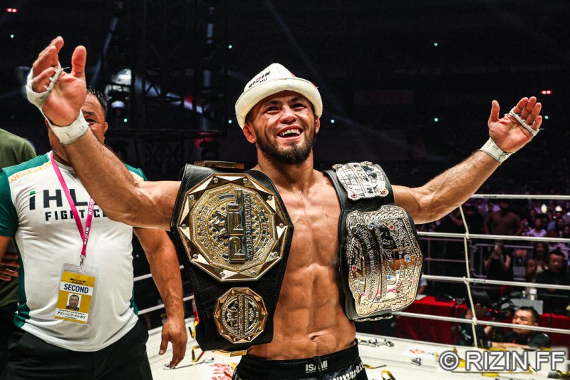 Razhabali Shaydullaev defende cinturão dos penas do Rizin contra Kyoma Akimoto no Réveillon japonês