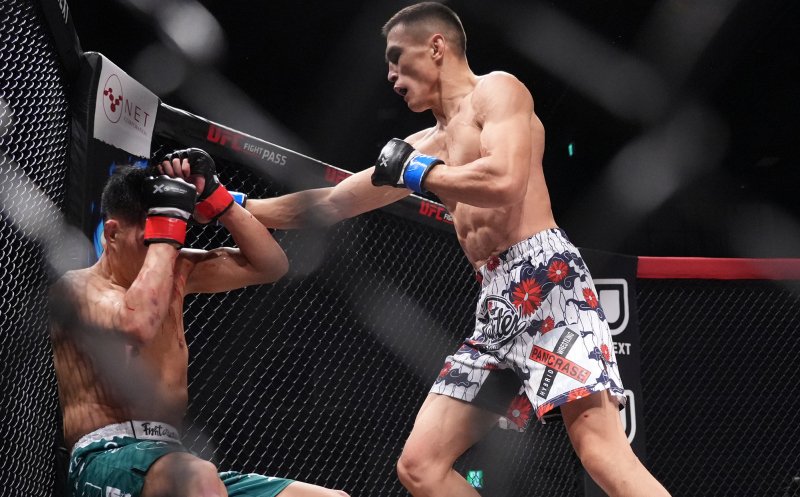 No Pancrase 367, em Tóquio, mongol Natchin Satt nocauteia Kazuki Kasai