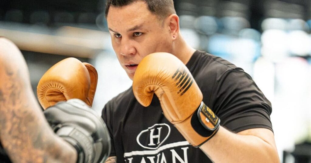 Jhonata Diniz defende salários do UFC e rebate críticas de Strickland e Borrachinha