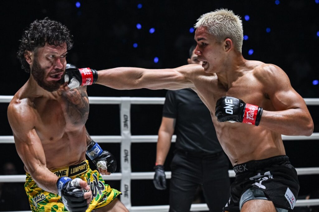 Johan Ghazali supera Diego Paez em revanche no ONE e já mira novo duelo com Ramadan Ondash