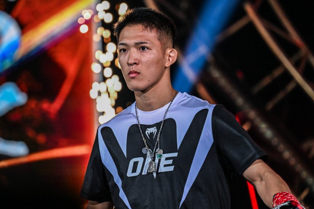 Masaaki Noiri vence Siasarani e avança à final do GP de kickboxing do ONE contra Marat Grigorian