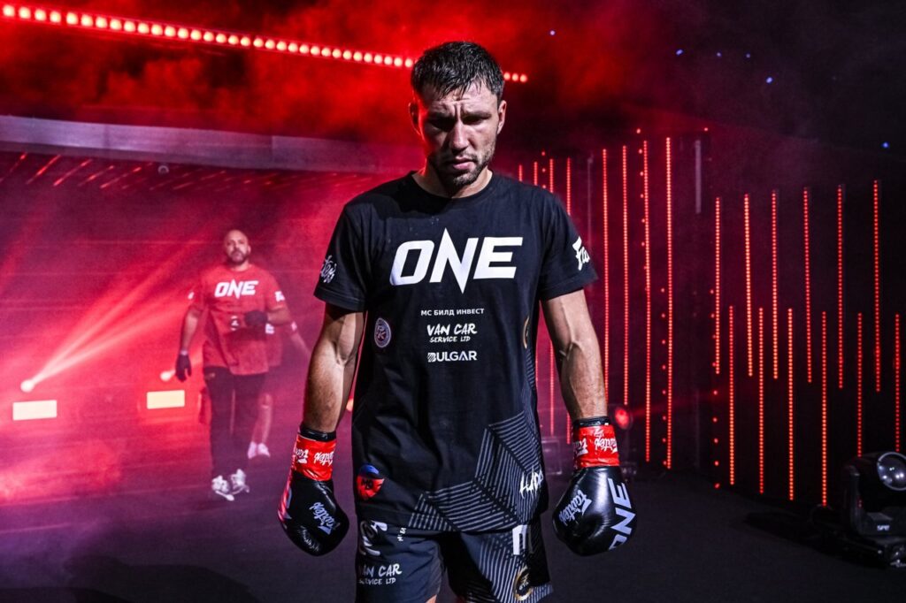 ONE Fight Night 49 divulga card completo com o brasileiro Lucas Gabriel na luta principal em Bangcoc