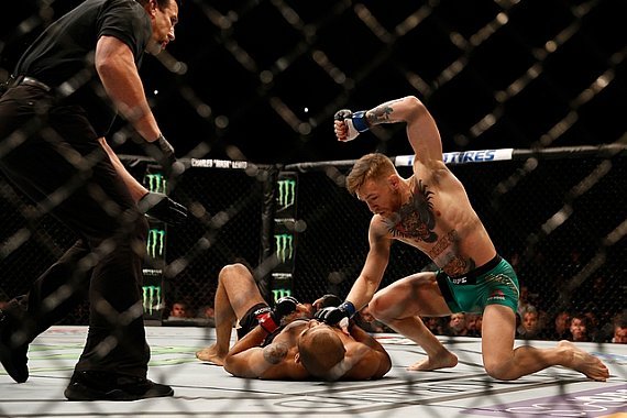 José Aldo revela que chorou após nocaute de McGregor, mas não pela derrota