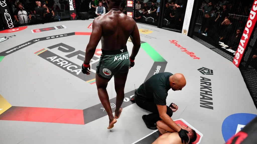 Abdoulaye Kane nocauteia Medkouri e PFL Africa define as três finais da temporada em Casablanca